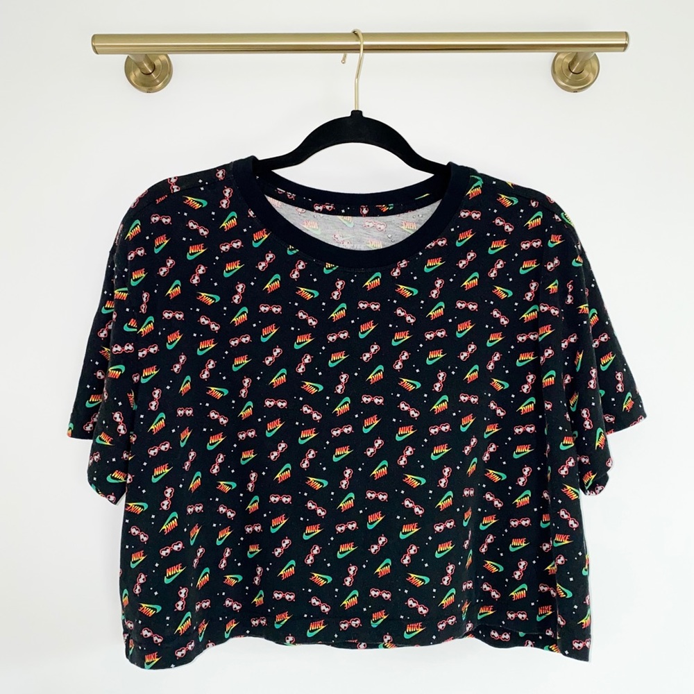 Nike Retro 90s Rainbow Heart Sunglasses Crop Top